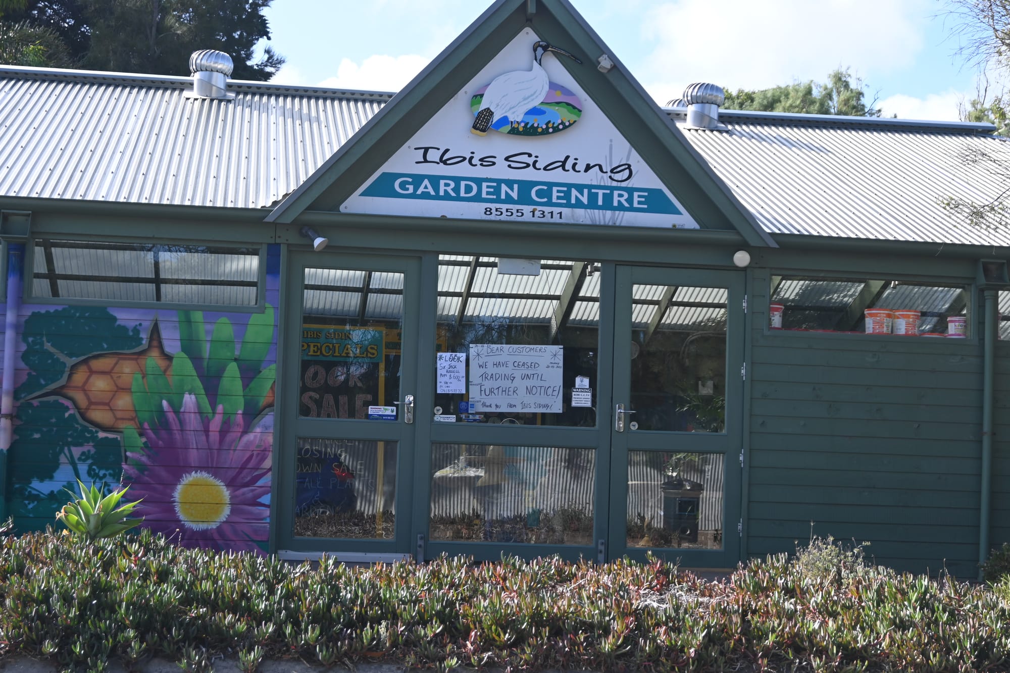 Goolwa garden centre dead and buried