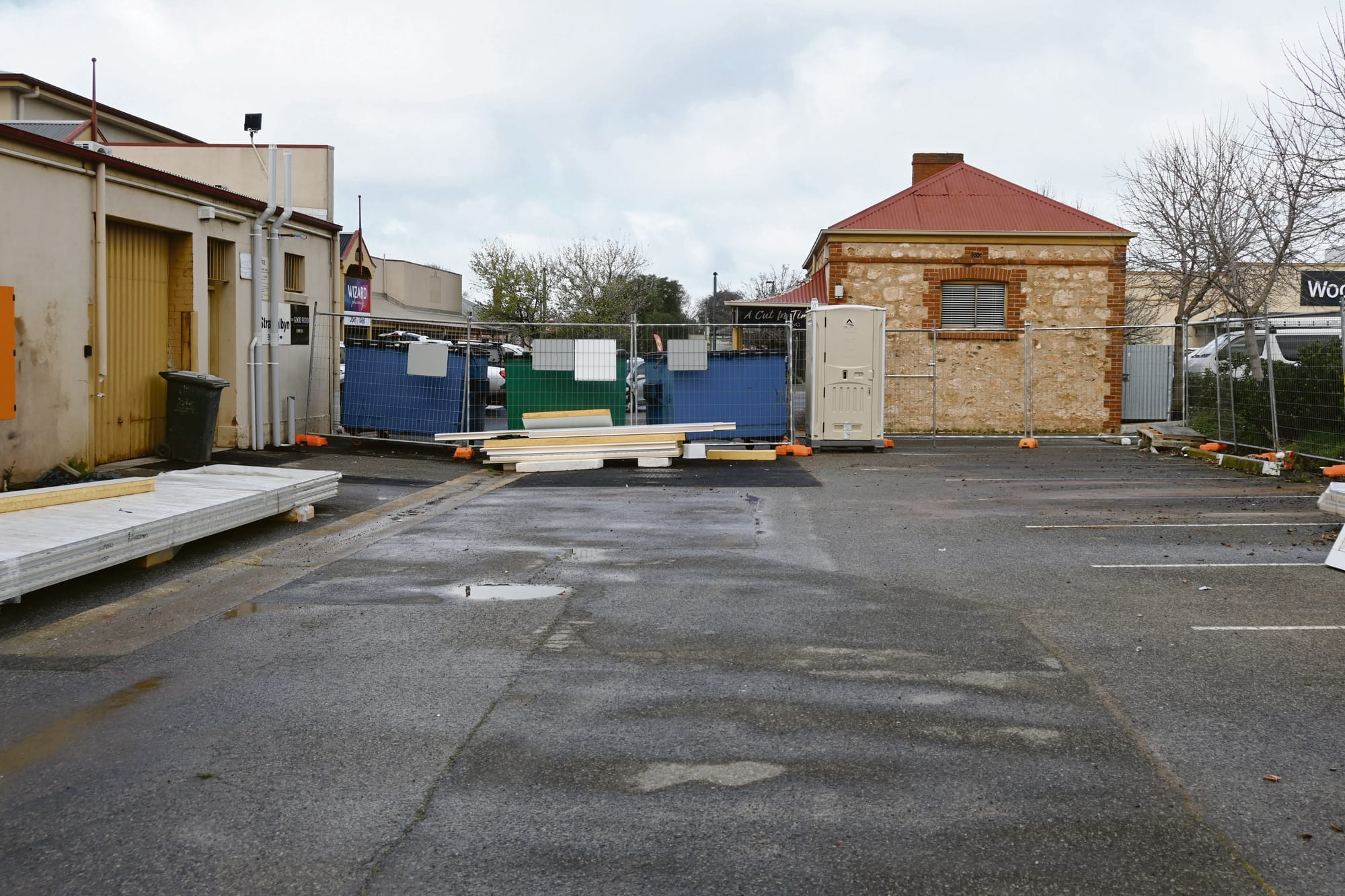 Strathalbyn IGA Supermarket delayed again
