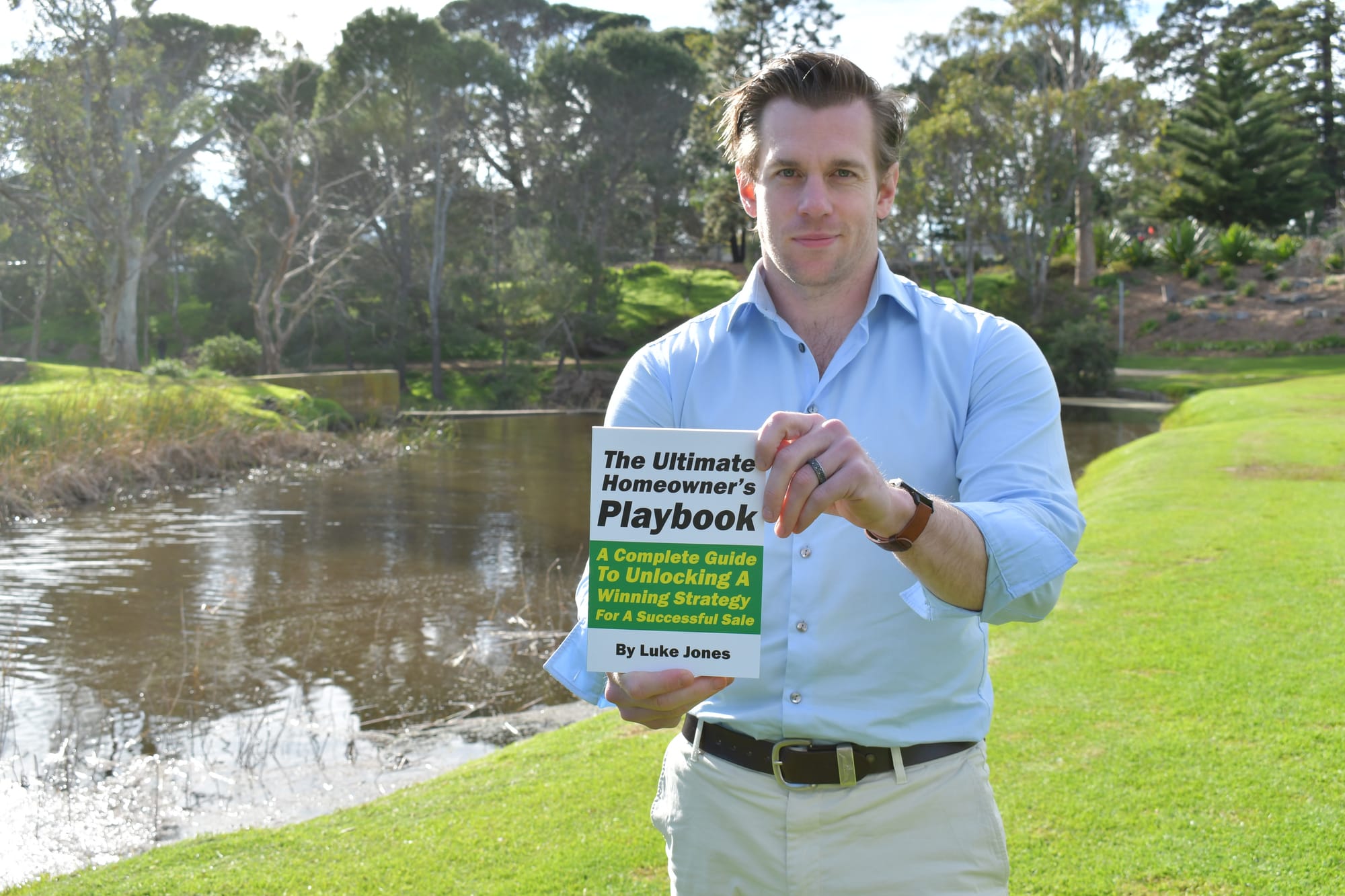 Local agent’s book simplifies selling for homeowners