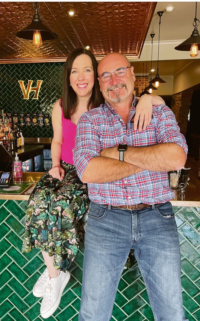 Last drinks for Victoria Hotel owners