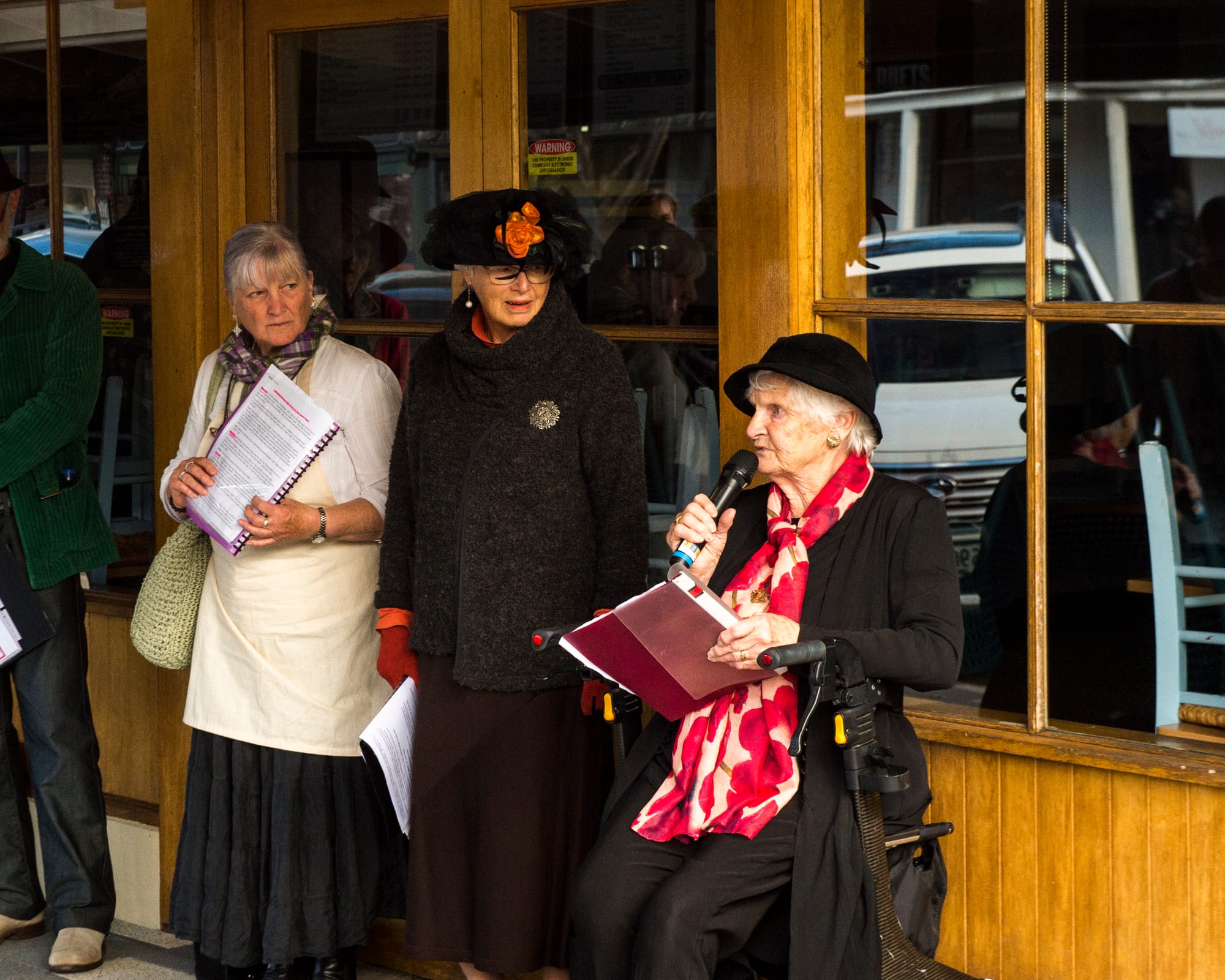 Historical tours of High Street