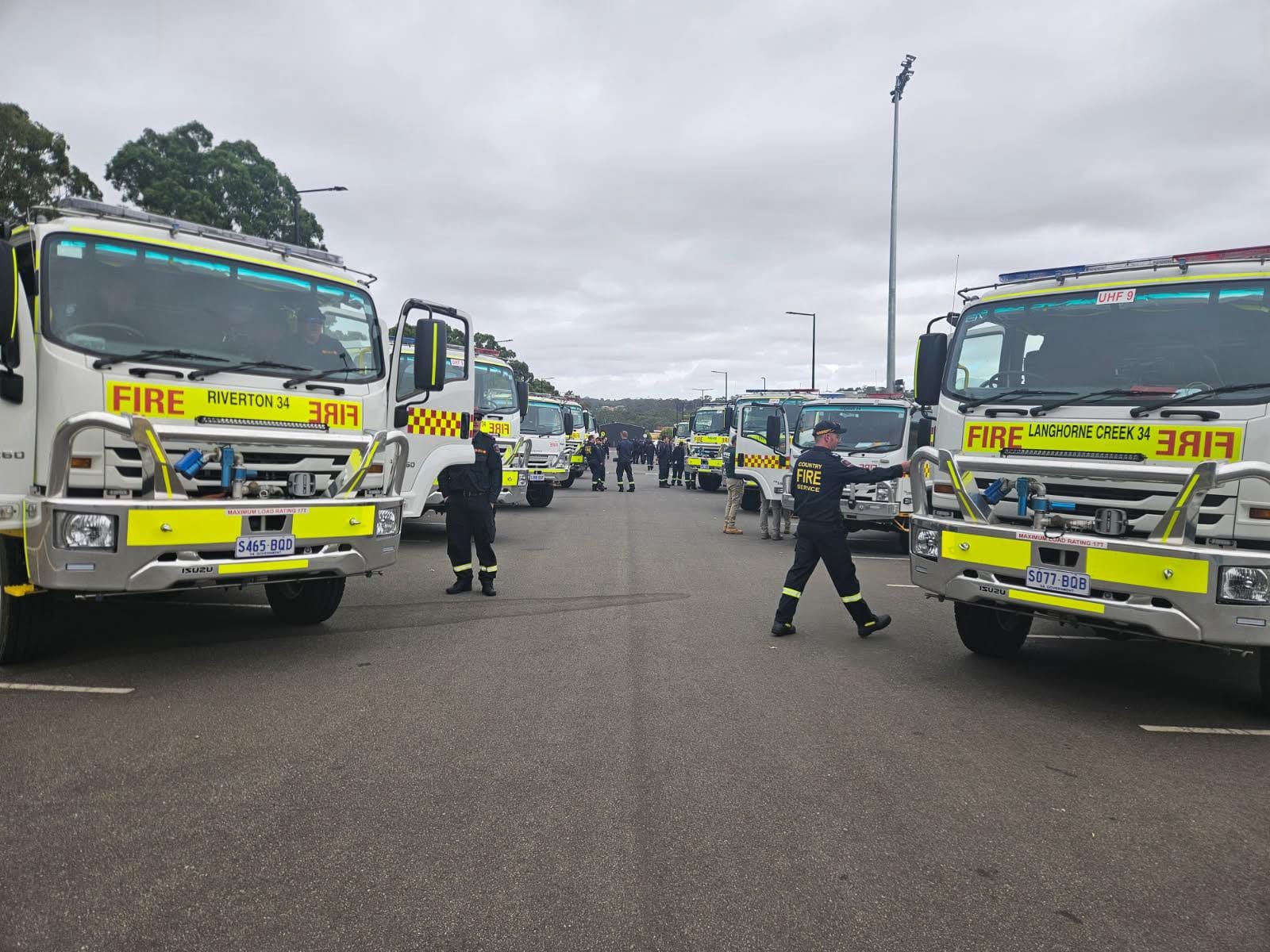 Emergency services deployed to Victoria