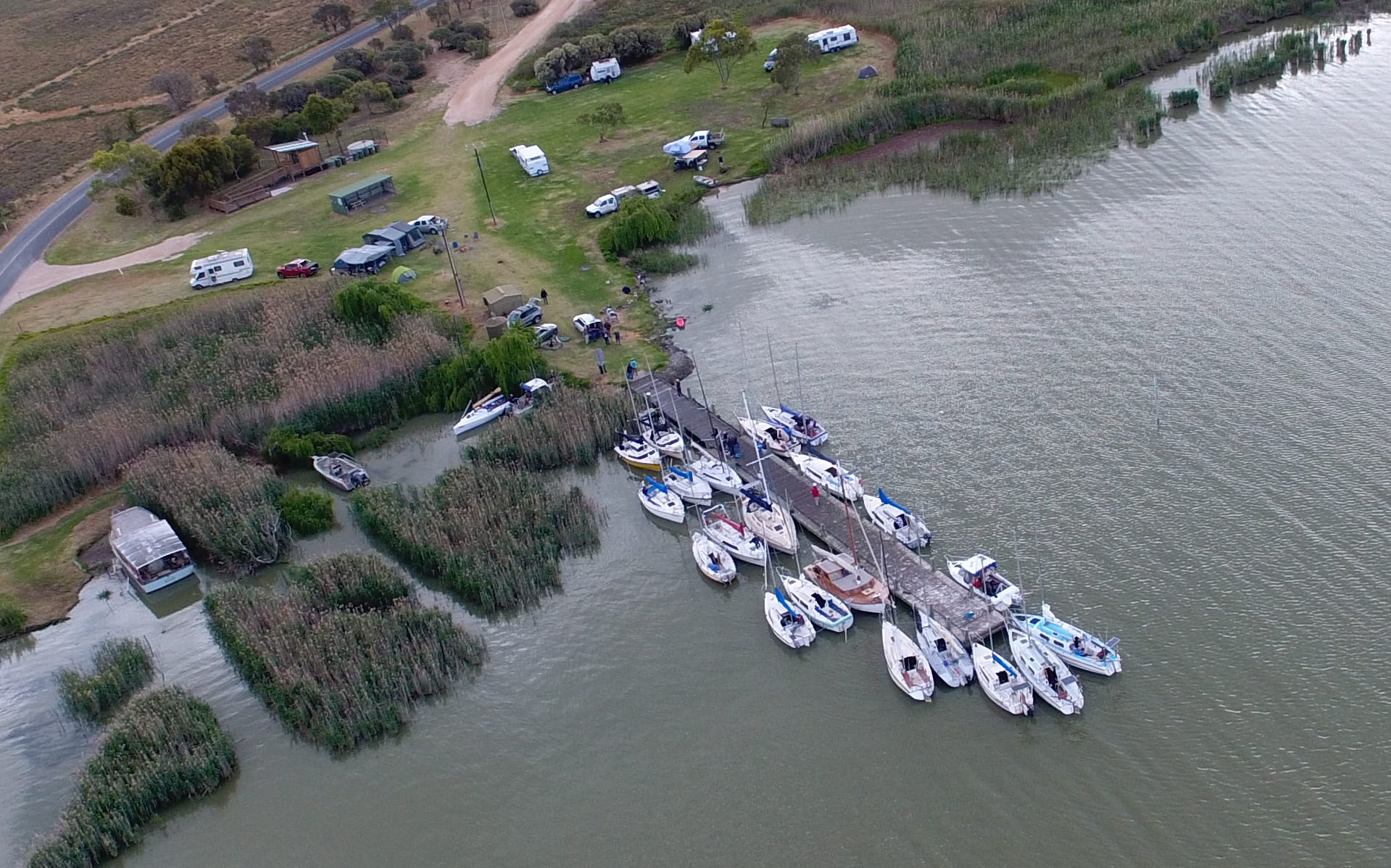 Growing support to save Lake Alexandrina jetty