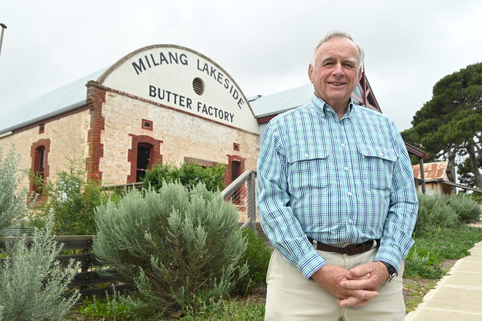 Long-serving councillor runs for mayor