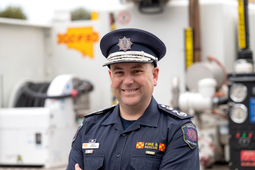 Local Country Fire Service leader receives honour post image