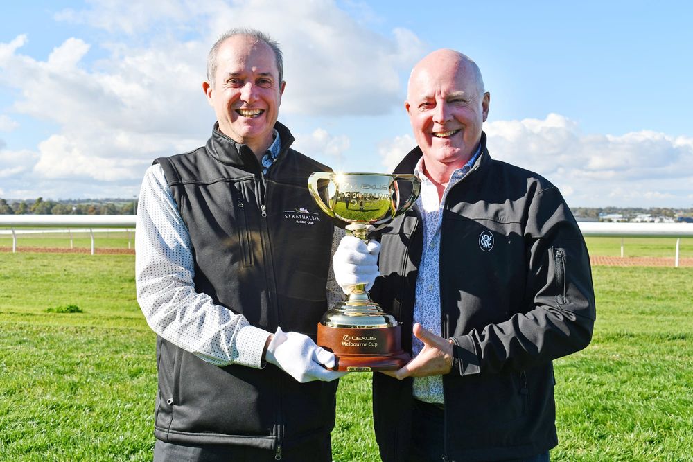 The cup that stops the nation tours Strathalbyn post image