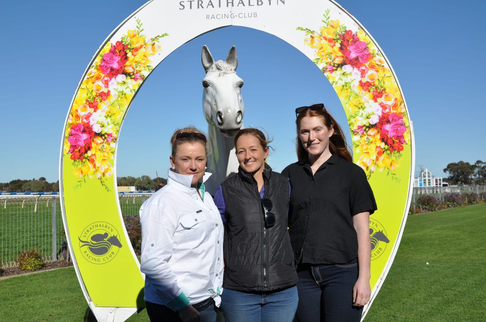 Female trainers lead the way at Strathalbyn post image
