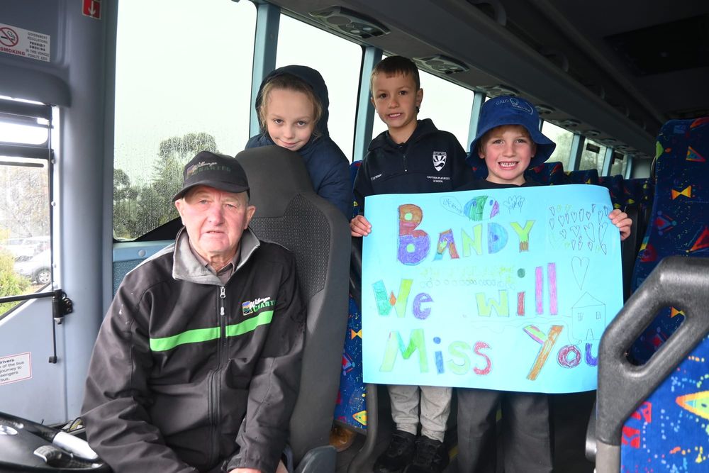 FINAL DRIVE: Hail to the bus driver, bus driver man post image