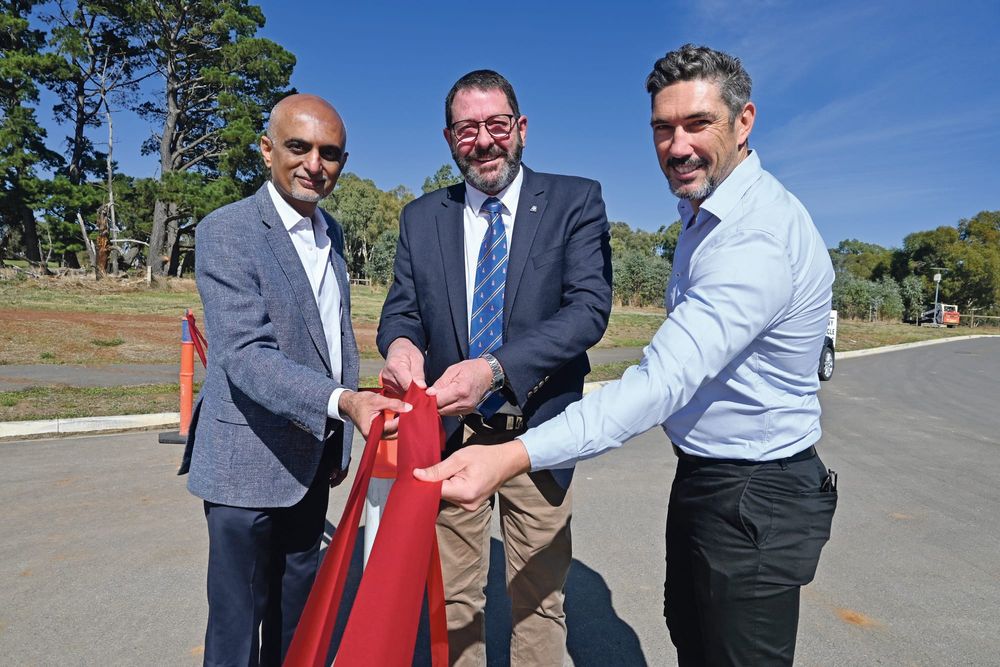 MISSING LINK: Connecting road opened at Mount Barker post image