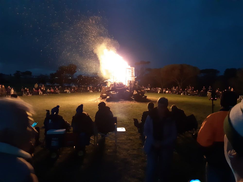 Clayton Bay’s popular fiery night post image