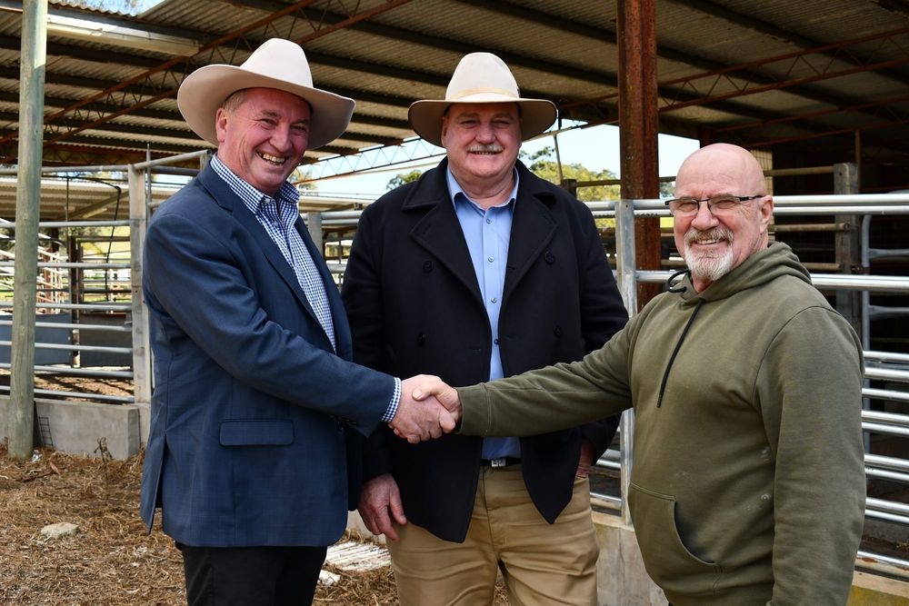 Former Deputy Prime Minister takes a tour through Mayo post image