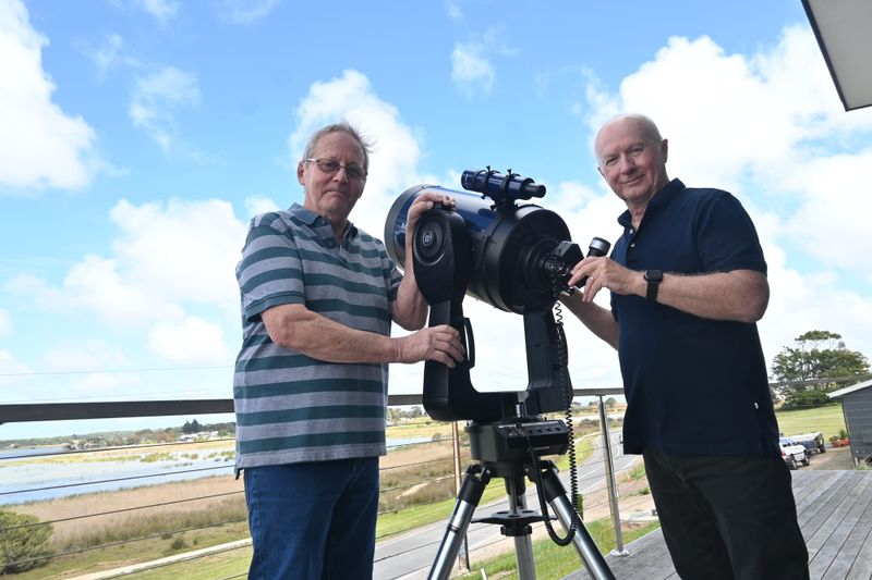 Clayton Bay street lighting goes ahead post image