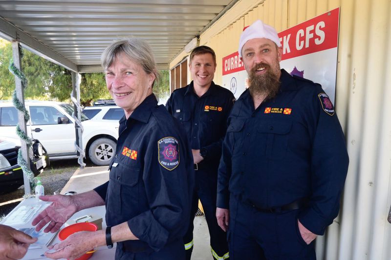 CFS members give tips for bushfire season post image