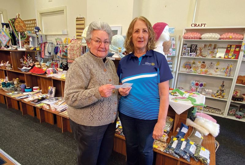 Strathalbyn craft group give heart-warming donation post image