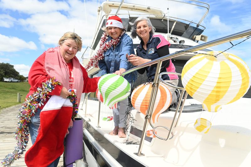 Goolwa set to shine with light parade post image