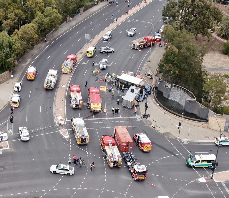 Freeway truck collision sparks heavy vehicle dispute post image