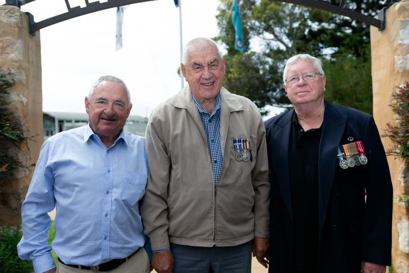Strong turn-out for Goolwa Remembrance Day Service post image