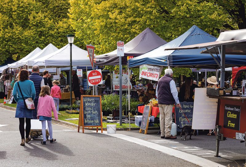 Local farmers market seeks producers, offers better engagement with consumers post image