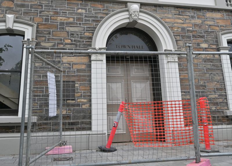 Further delays for Strathalbyn Town Hall renovations post image
