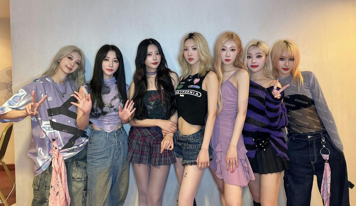 Dreamcatcher, dressed in various rock-style fashion aesthetic, poses for their Hong Kong concert.