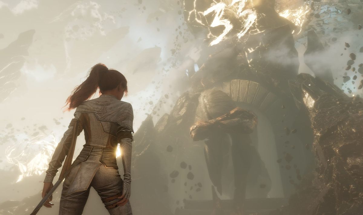 Maelle, a red-haired girl dressed in white, looks at the monolith with "33" written on it and the figure of the Paintress asleep.