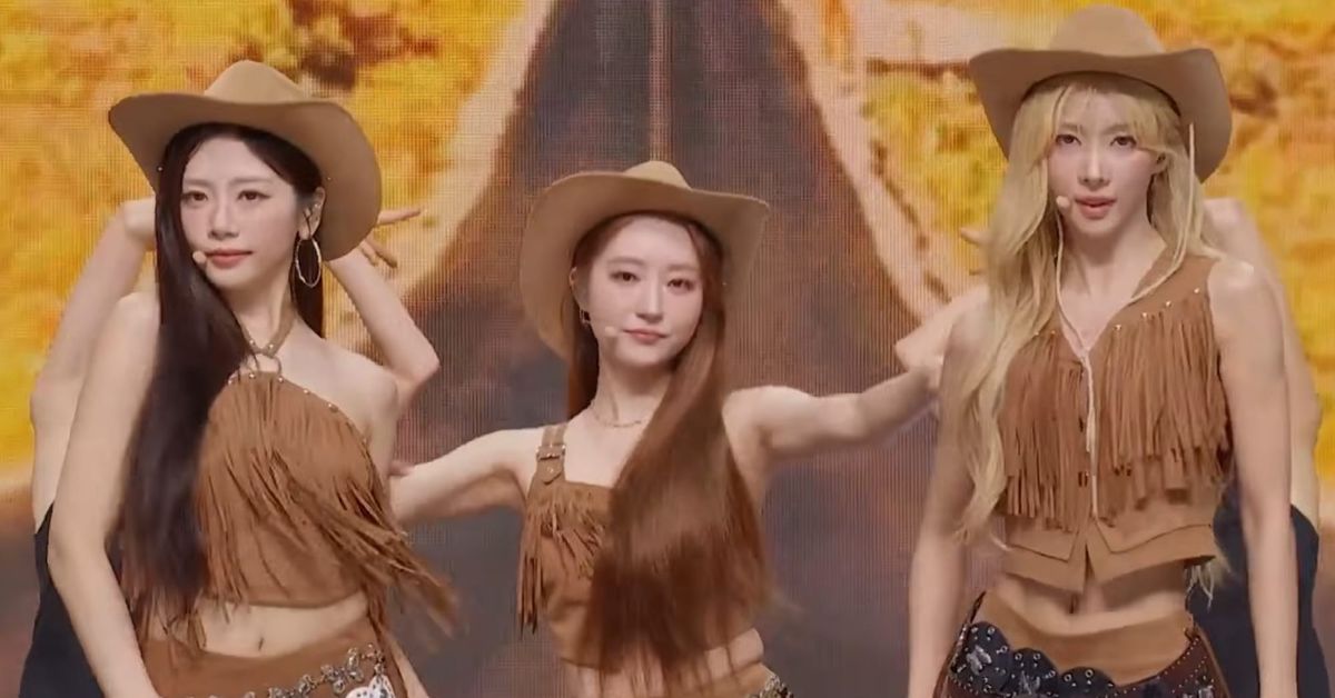 Album Review: Dreamcatcher UAU Opts For Higher Energy Summer Tunes, Evolving Sound With "Playlist: #Your Youth"