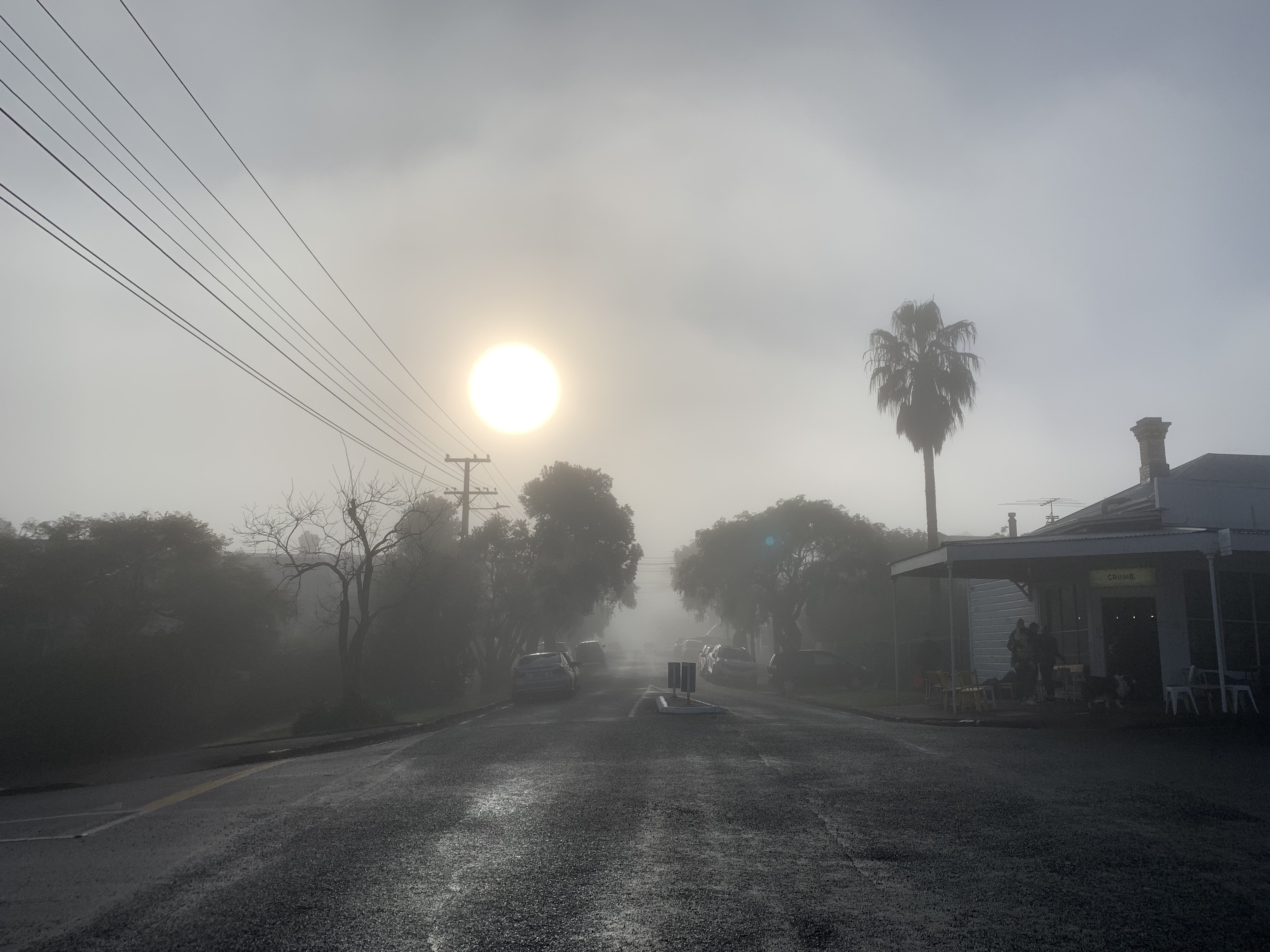 Glowing sun through the haze