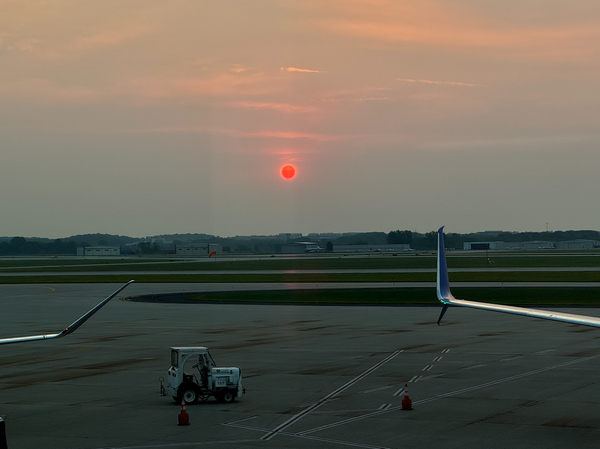 A red moon in the US sky