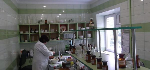 Олена Хомич: фармацевт – професія відповідальна