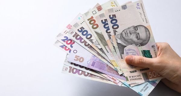 200 тисяч гривень для молодих лікарів: хто має право та як оформити виплату