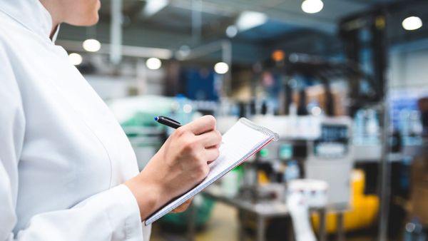 На ринок не допустили ліки з критичними порушеннями GMP