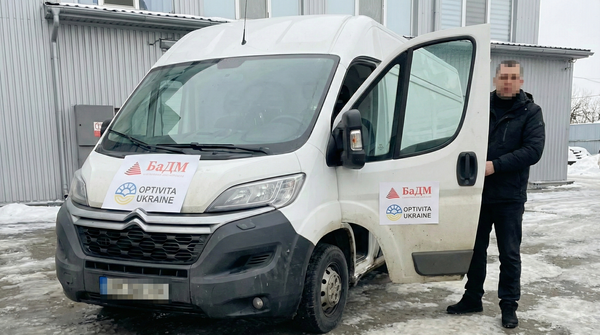 БаДМ передала військовим транспорт і обладнання для виконання бойових та медичних завдань