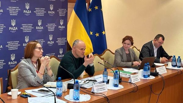 Українське фармацевтичне агентство: триває дискусія навколо повноважень, конкурсу керівника та реорганізації регуляторів