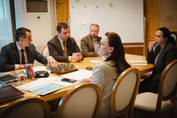 «Доступні ліки» розширюють із 10 травня: нові МНН додадуть, але заявлені ціни вже викликають питання