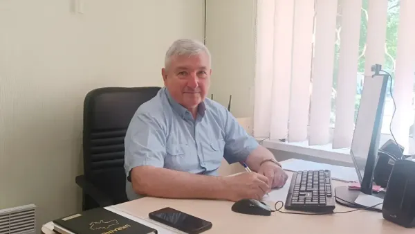 Тут дрони полюють на людей і аптеки: історія фармацевта Олександра Петрука з Херсона
