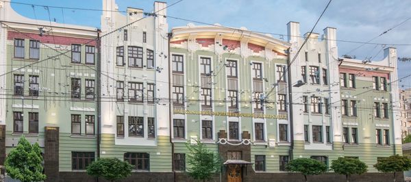 Шлях в науку через аспірантуру НФаУ