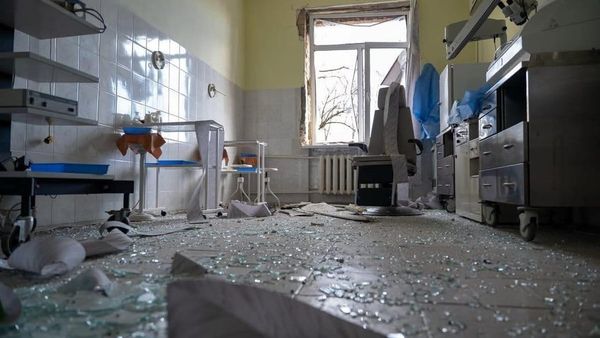 «АстраЗенека» спрямувала $200 тис. на відновлення пошкодженого війною ЛОР-інституту в Києві