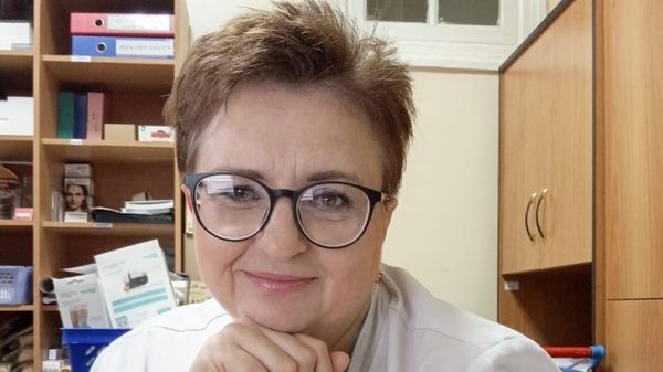 «Струсили пил — і далі працюємо»: фармацевтичний фронт Наталії Ляховольської