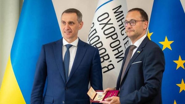 Вісім років підтримки української медицини: Ярно Хабіхта відзначили державною нагородою