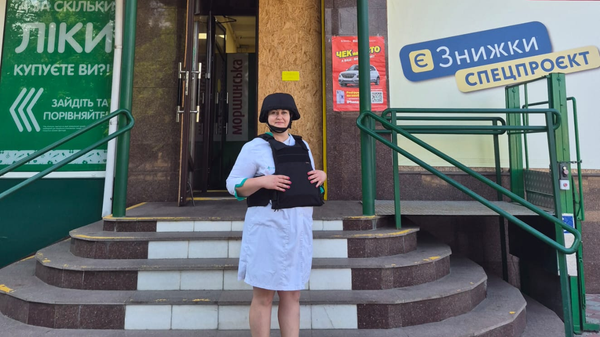 На роботу — у бронежилеті: історія фармацевтки з Херсона Наталі Мартинюк