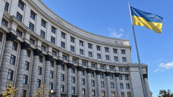 Посилення фінансової дисципліни: Кабмін виніс на обговорення зміни до договорів про медичне обслуговування