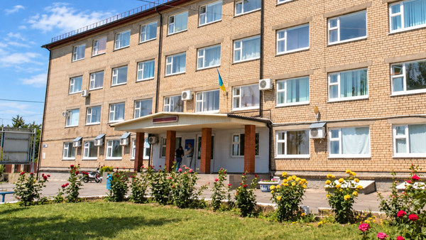 Залишатися поруч: Аптека АНЦ підтримує Херсонщину та створює можливості для майбутніх фармацевтів