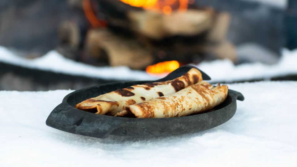 Nopeita ja helppoja nuotioherkkuja talven retkille