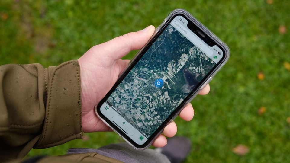 Pikaopas: Kartan kääntö kulkusuuntaan Karttaselaimen mobiiliversiossa