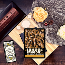 The Bee's Knees: Find the Best Beginner Beekeeping Book and Become an Expert