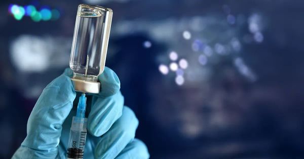 Des effets secondaires graves et un bénéfice incertain : faut-il vraiment se faire vacciner ?