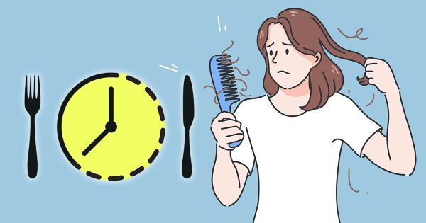 Cette pratique alimentaire en vogue pourrait être la cause cachée de votre perte de cheveux