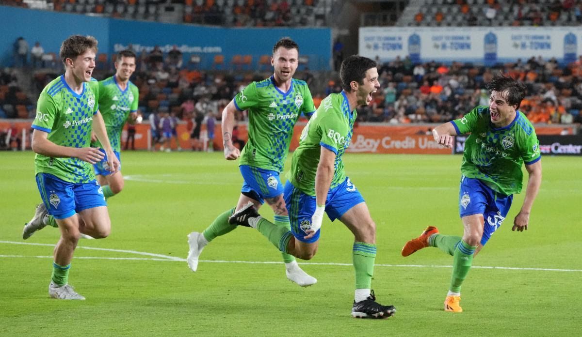 Houston we have Rothrock: Sounders top Dynamo