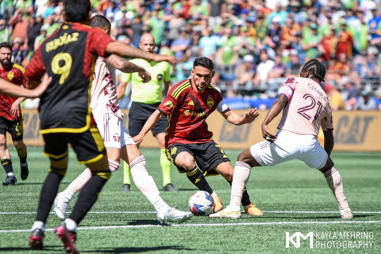 Cristian Roldan seeing another concussion specialist