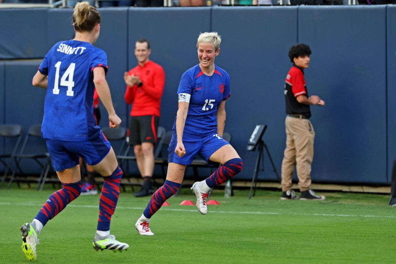 OL Reign international roundup: Fishlock golazo and a Pinoe farewell